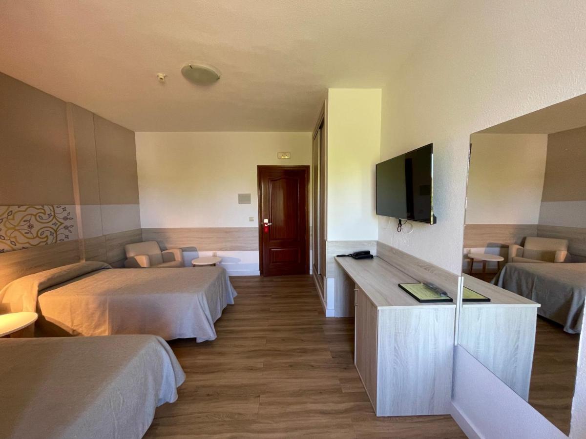 Hotel Balneario Fuentes Del Trampal Carmonita Eksteriør billede