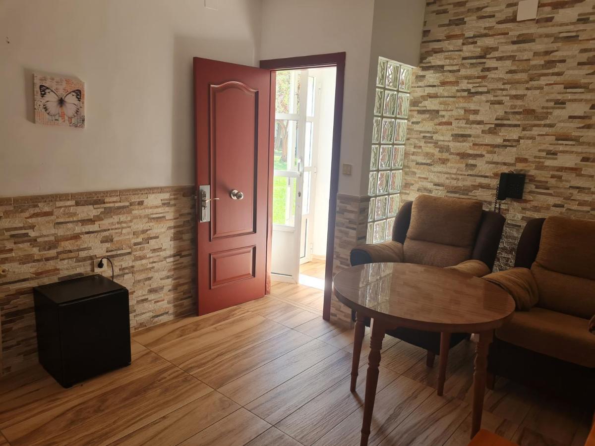 Hotel Balneario Fuentes Del Trampal Carmonita Eksteriør billede