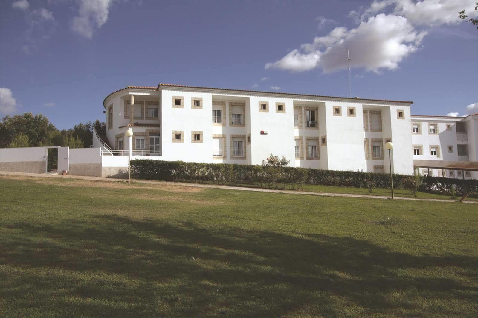 Hotel Balneario Fuentes Del Trampal Carmonita Eksteriør billede